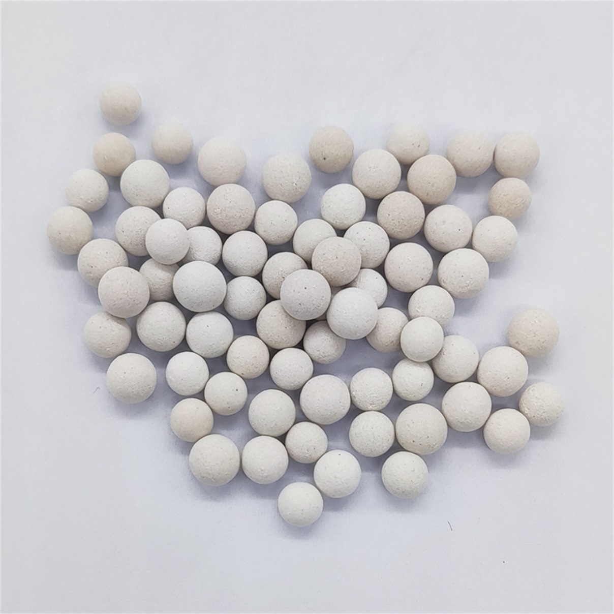 calcium ceramic ball